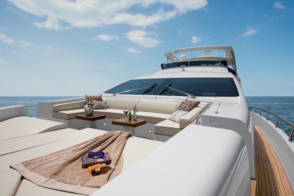 Azimut 95 yacht charter Cabo San Lucas - decks and flybridge photo 01