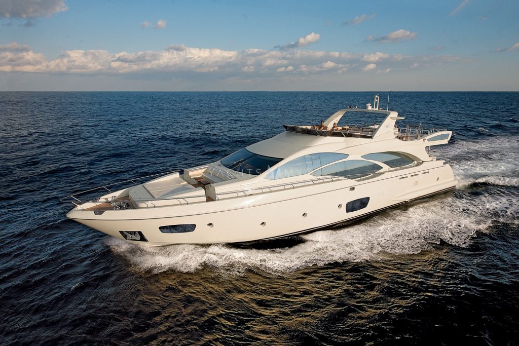 Azimut 95 yacht charter Cabo San Lucas - exterior and cruising photo 02