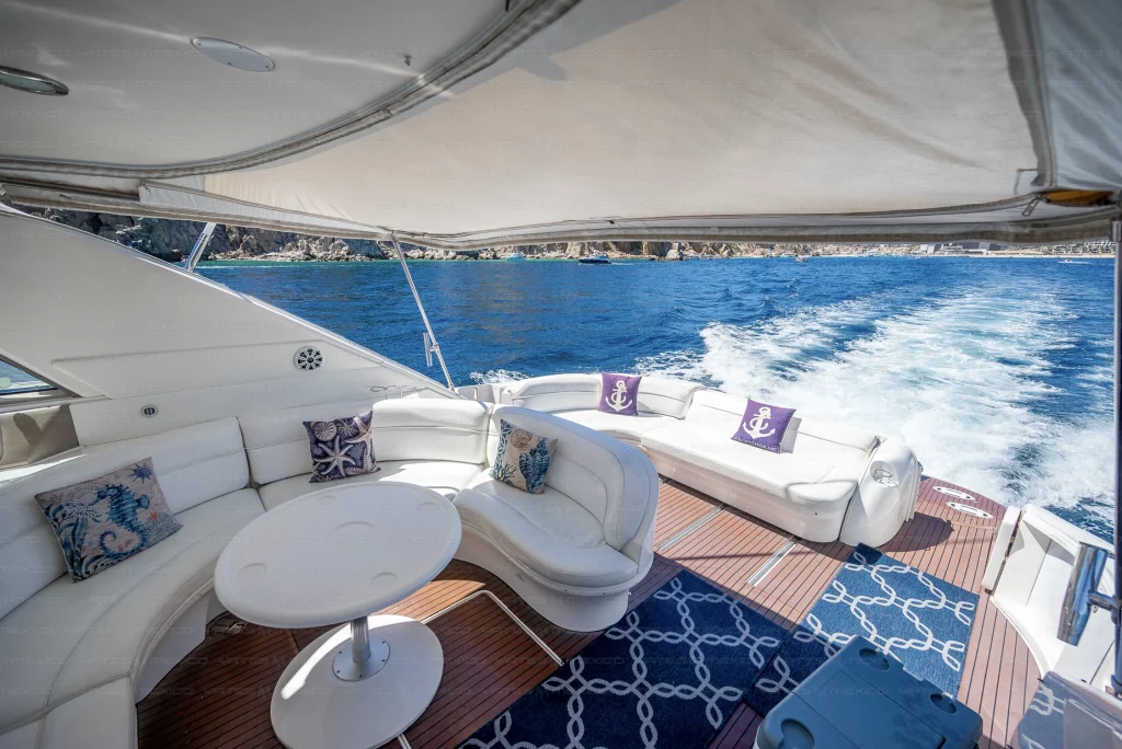SeaRay 60 yacht charter Cabo San Lucas - decks and flybridge photo 04
