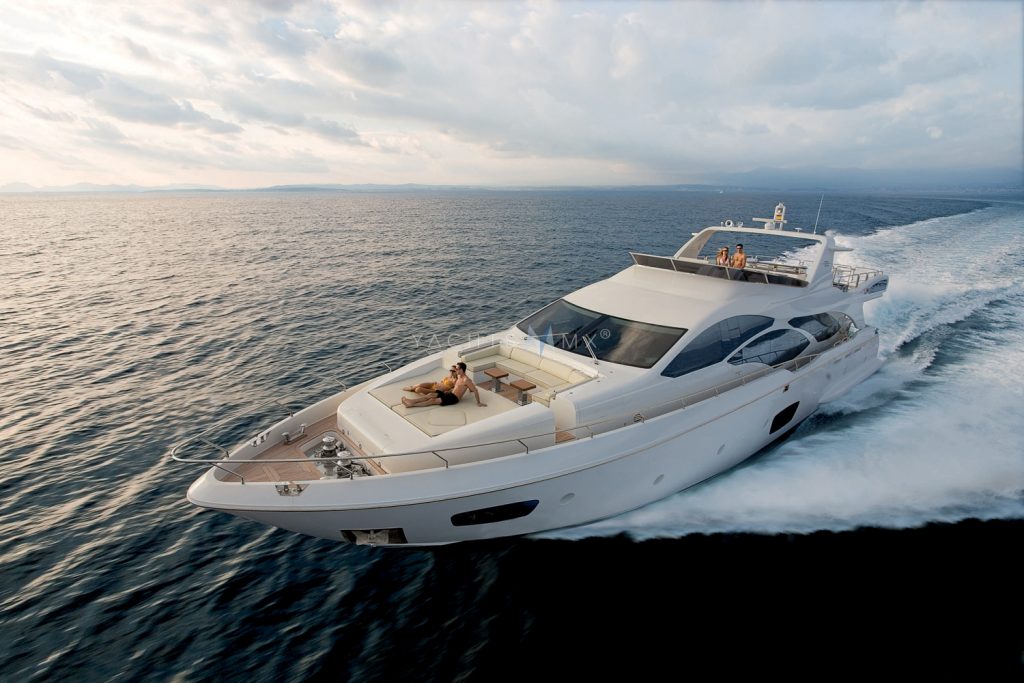 Azimut 95 yacht charter Cabo San Lucas - exterior and cruising photo 03