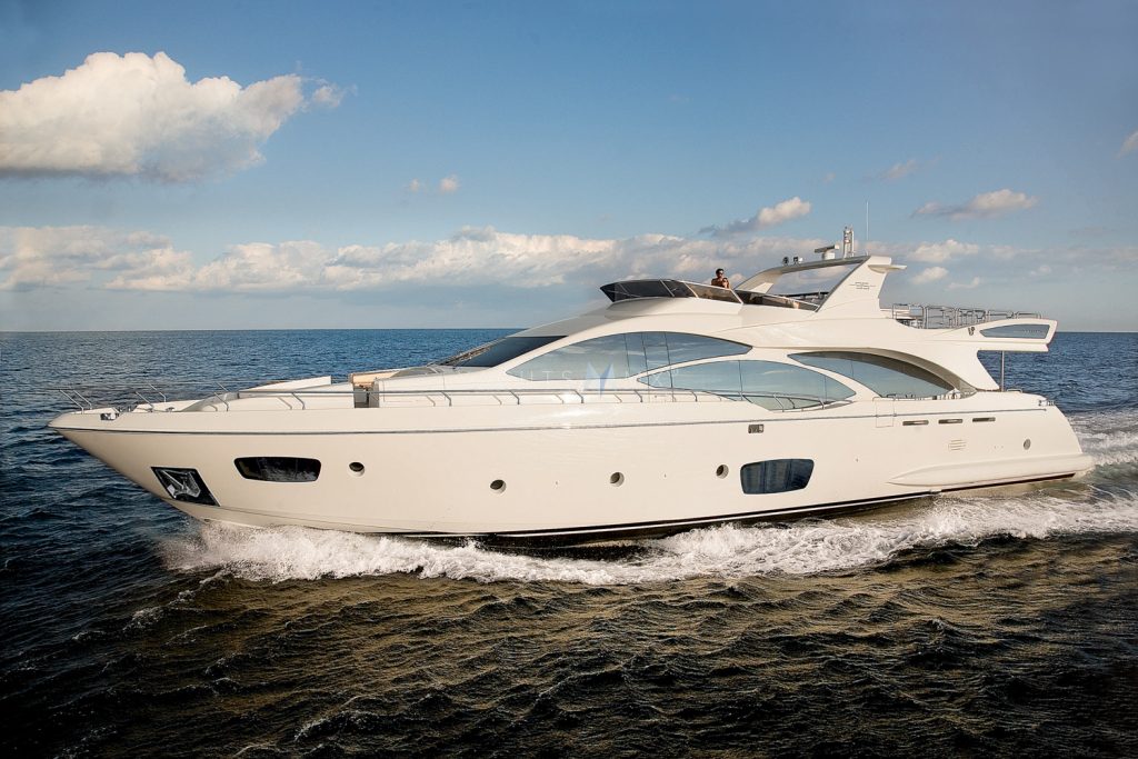 Azimut 95 yacht charter Cabo San Lucas - exterior and cruising photo 01
