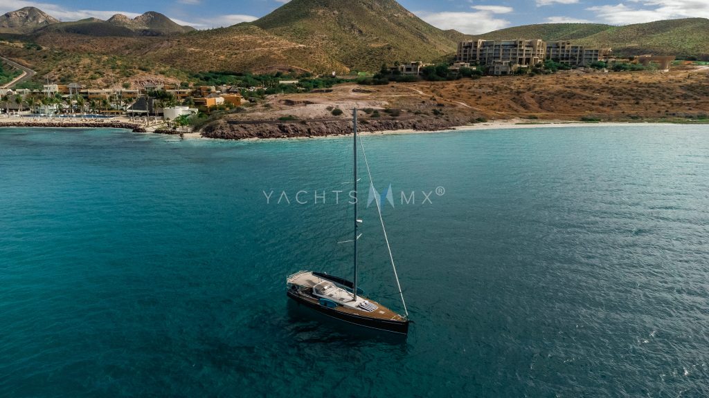 Beneteau 58 yacht charter La Paz - exterior and cruising photo 03