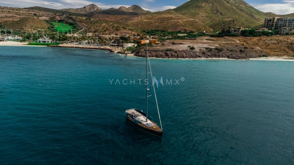 Beneteau 58 yacht charter La Paz - exterior and cruising photo 04