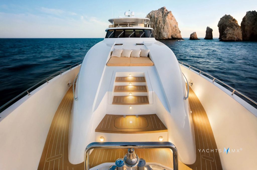 Deck and flybridge of the Northern 130 yacht