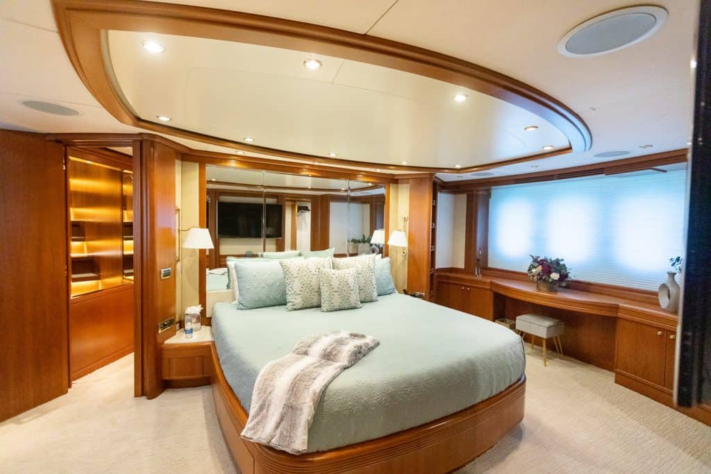 Cabin on board the Azimut 116 yacht