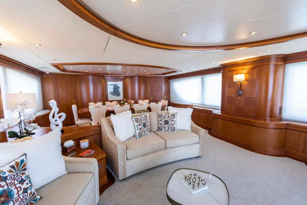 Salon and helm of the Azimut 116 yacht