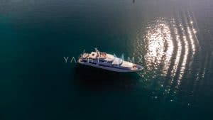 Yate CRN 120' en La Paz