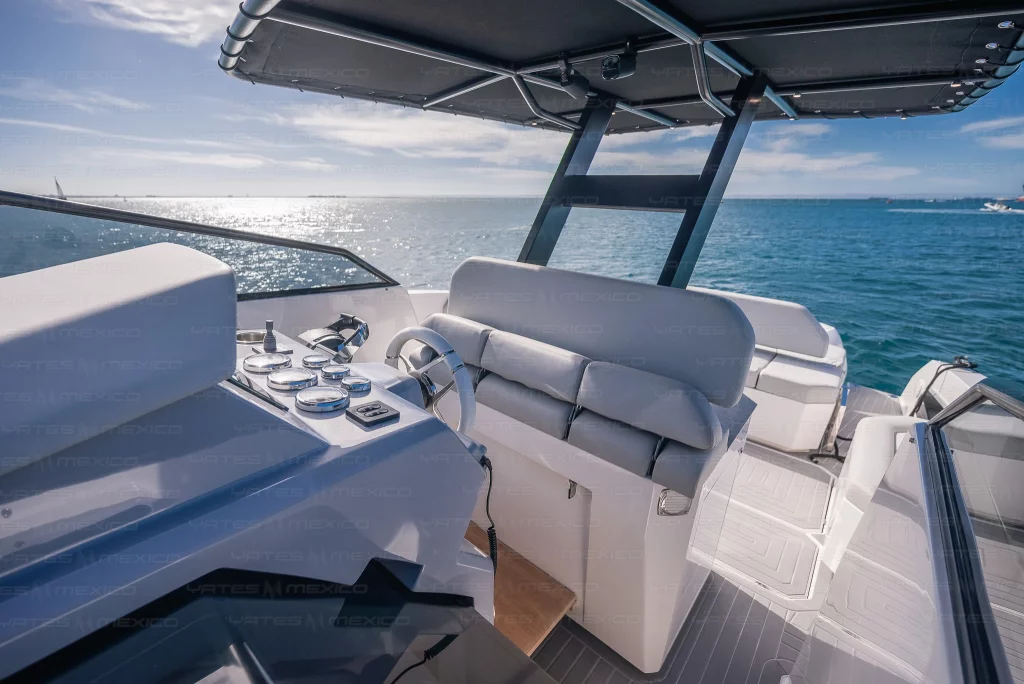 RIO 36 yacht charter La Paz - main salon and helm photo 02