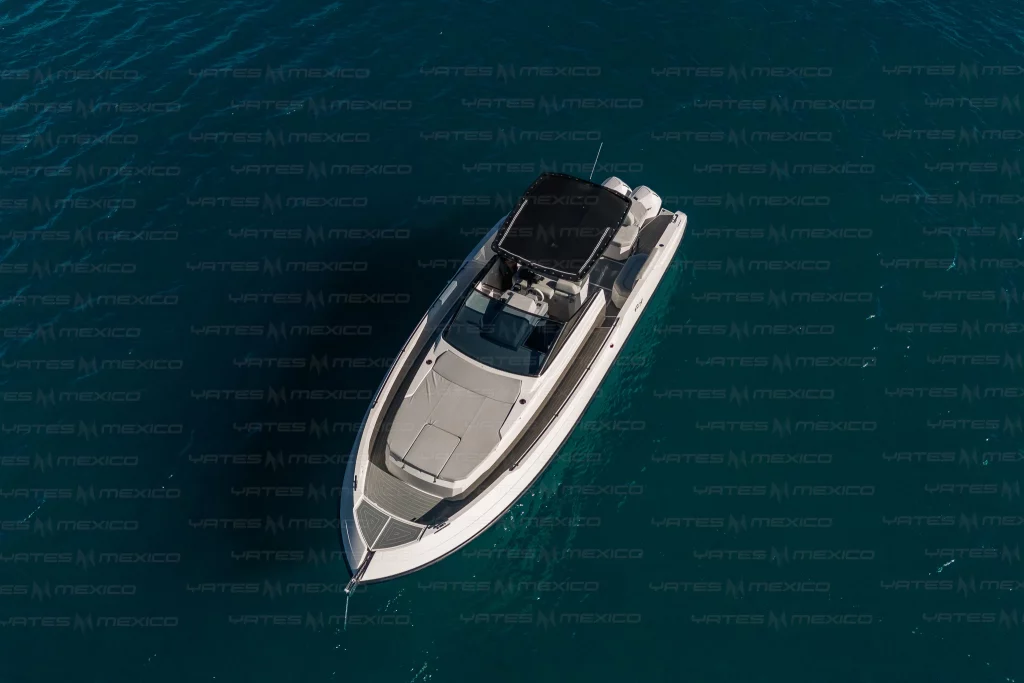 RIO 36 yacht charter La Paz - exterior and cruising photo 03