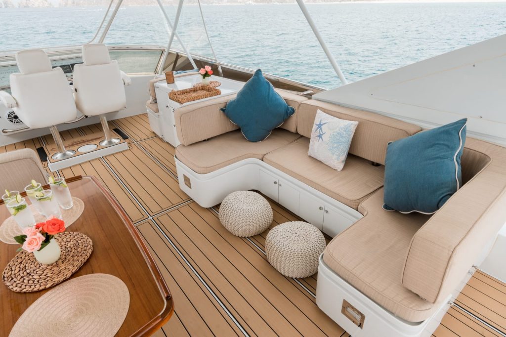 Shine 85 yacht charter Cabo San Lucas - decks and flybridge photo 02