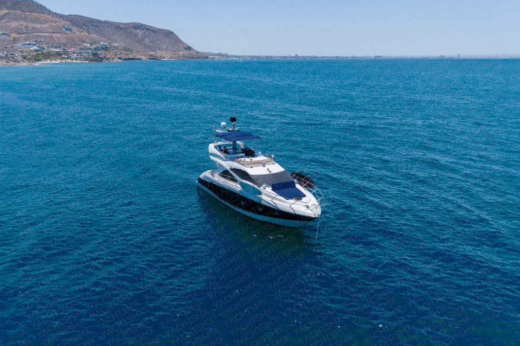 Sunseeker 57 yacht charter La Paz - exterior and cruising photo 02
