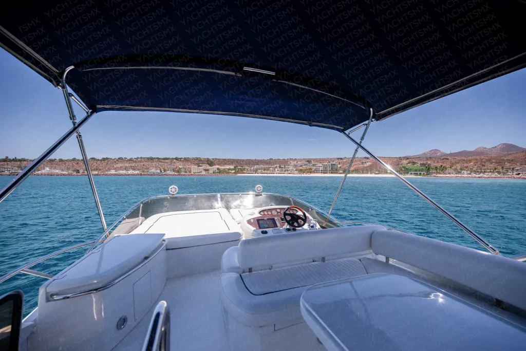 Sunseeker 57 yacht charter La Paz - decks and flybridge photo 01