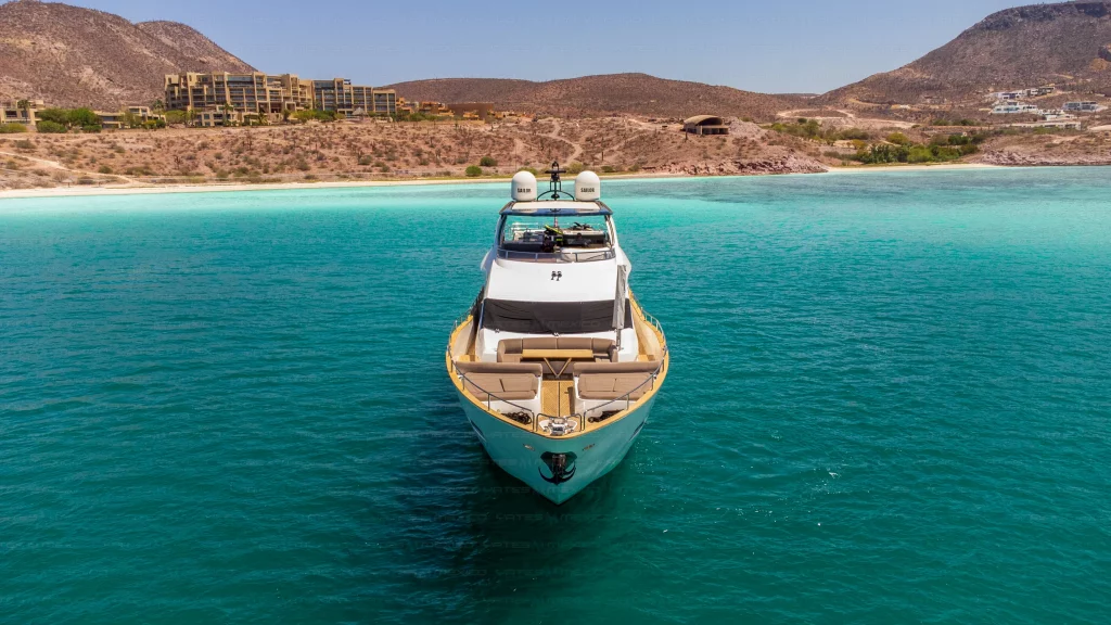 Sunseeker 90 yacht charter La Paz - exterior and cruising photo 02