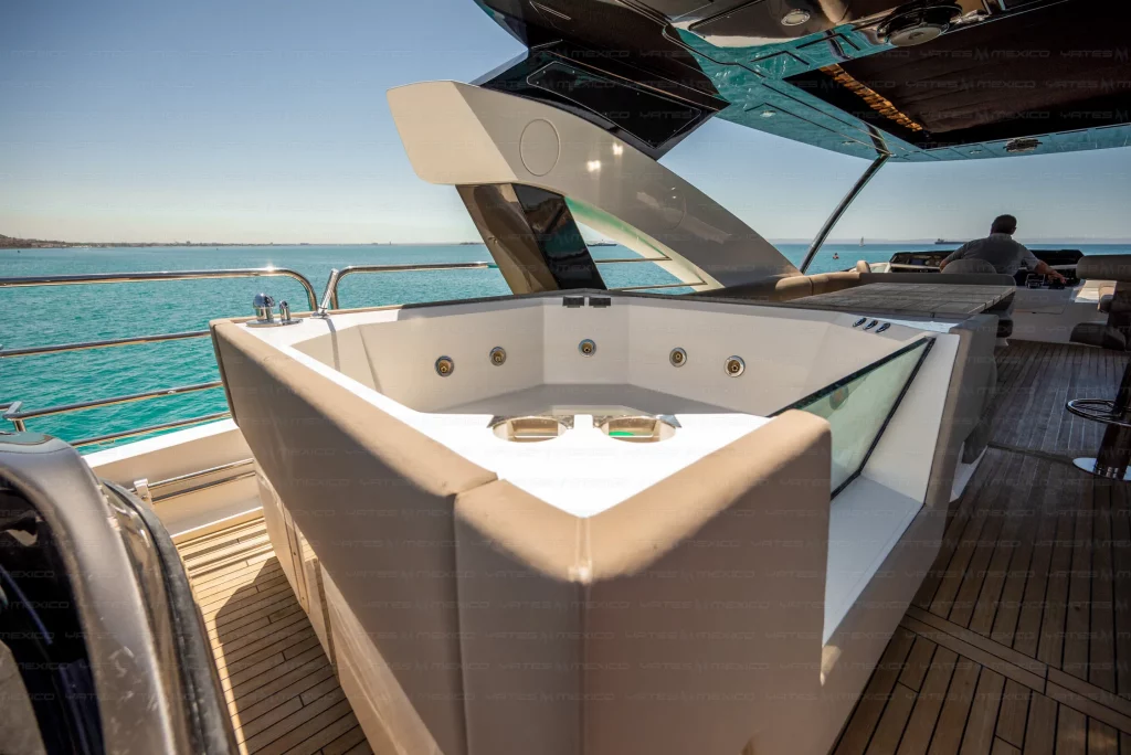 Sunseeker 90 yacht charter La Paz - decks and flybridge photo 04