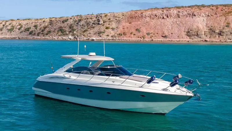 Sunseeker 50 yacht charter La Paz - exterior and cruising photo 02