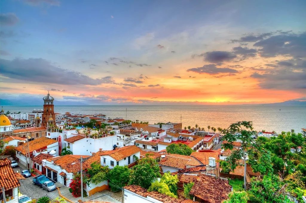 Vallarta Yacht Charters Pricing 13 Una bahía.