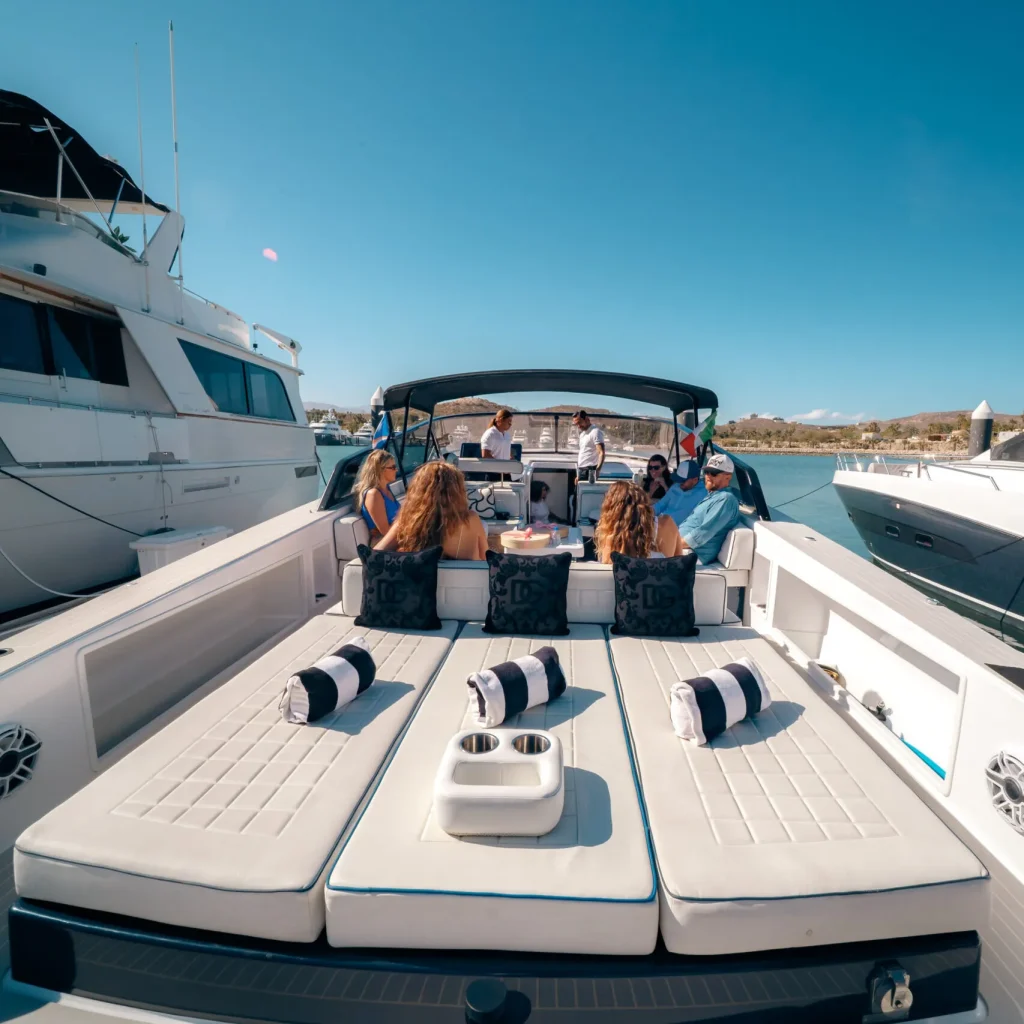 VanDutch 48 yacht charter Cabo San Lucas - decks and flybridge photo 01