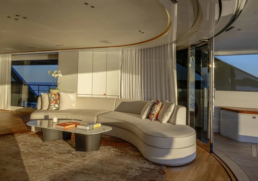 Benetti 134 yacht charter La Paz - main salon and helm photo 02