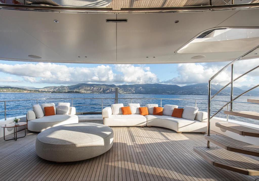Benetti 134 yacht charter La Paz - decks and flybridge photo 04