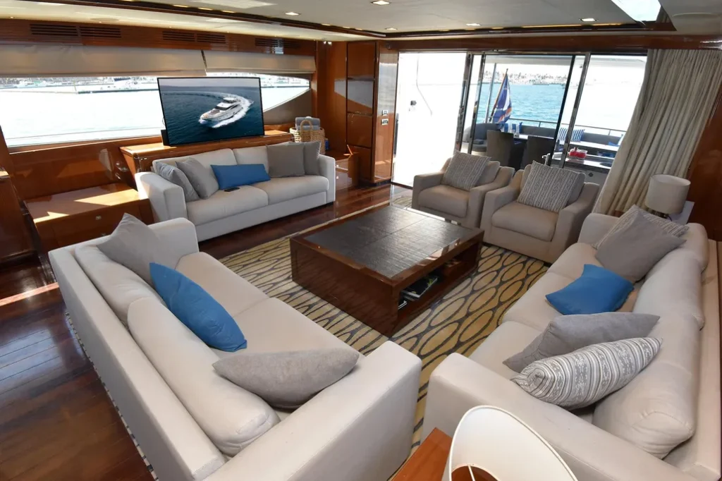 Princess 98 yacht charter La Paz - main salon and helm photo 02
