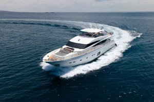 Yate Princess 98' en La Paz