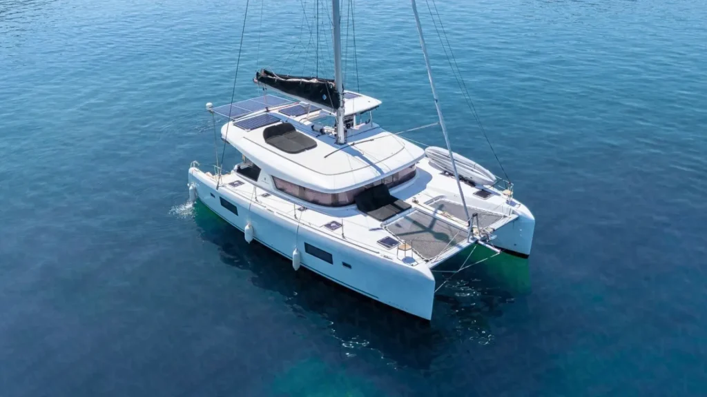 Lagoon 42'