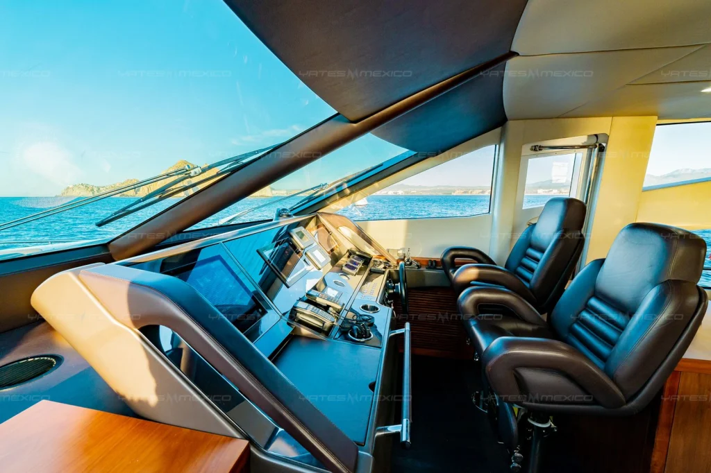 Sunseeker 80 yacht charter Cabo San Lucas - main salon and helm photo 04