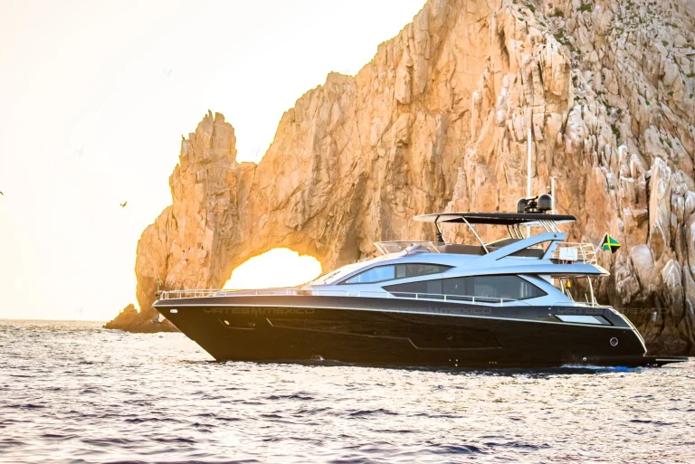 Sunseeker 80'