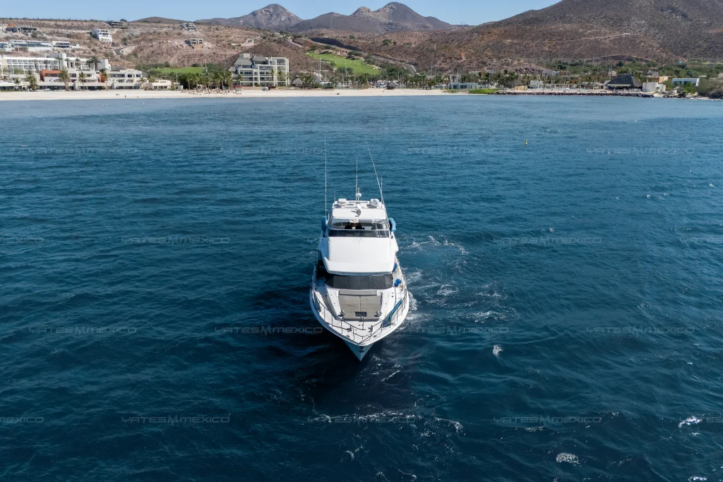 Bravo 82 yacht charter La Paz - cruising the Bay of La Paz toward the beach