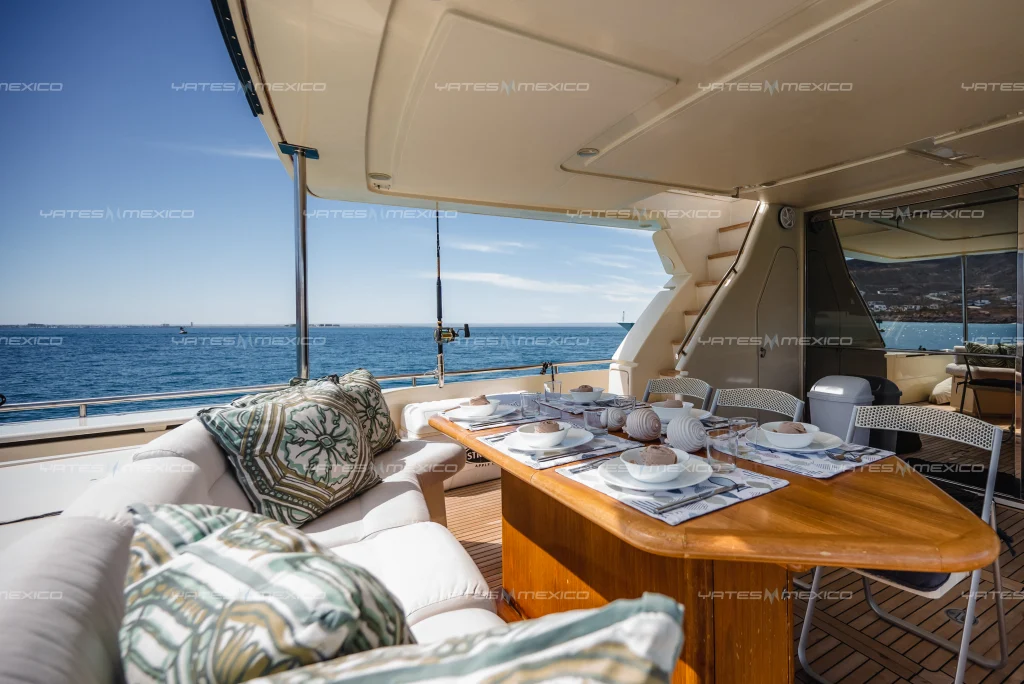 Ferretti 80 yacht charter La Paz - decks and flybridge photo 02