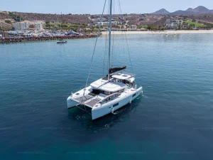 Yate Lagoon 42' en La Paz