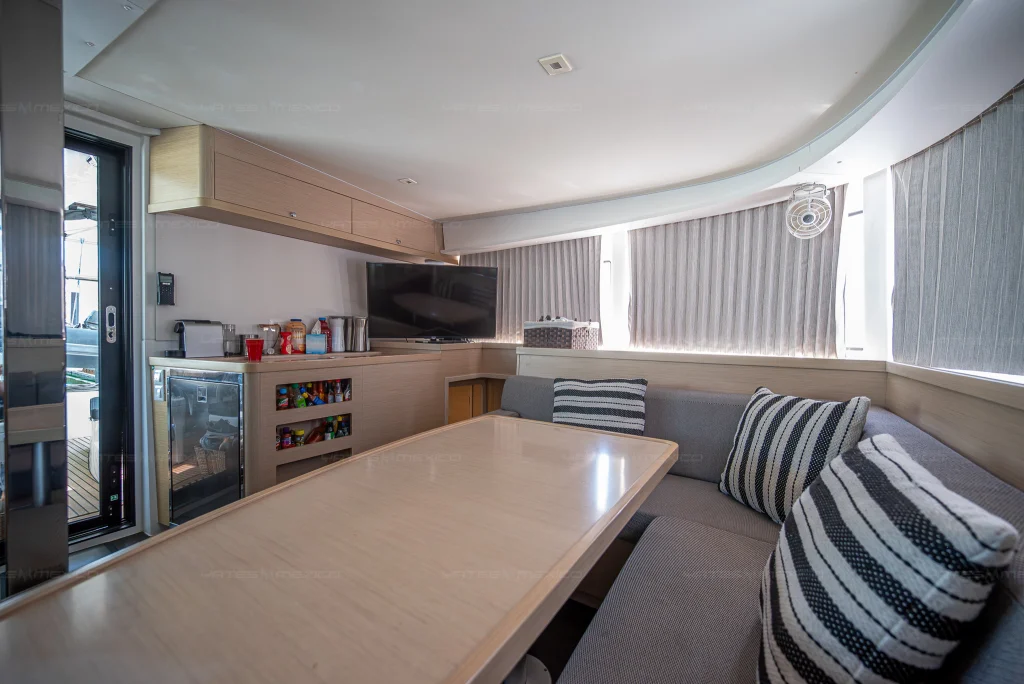 Lagoon 42 catamaran charter La Paz - al fresco dining on deck