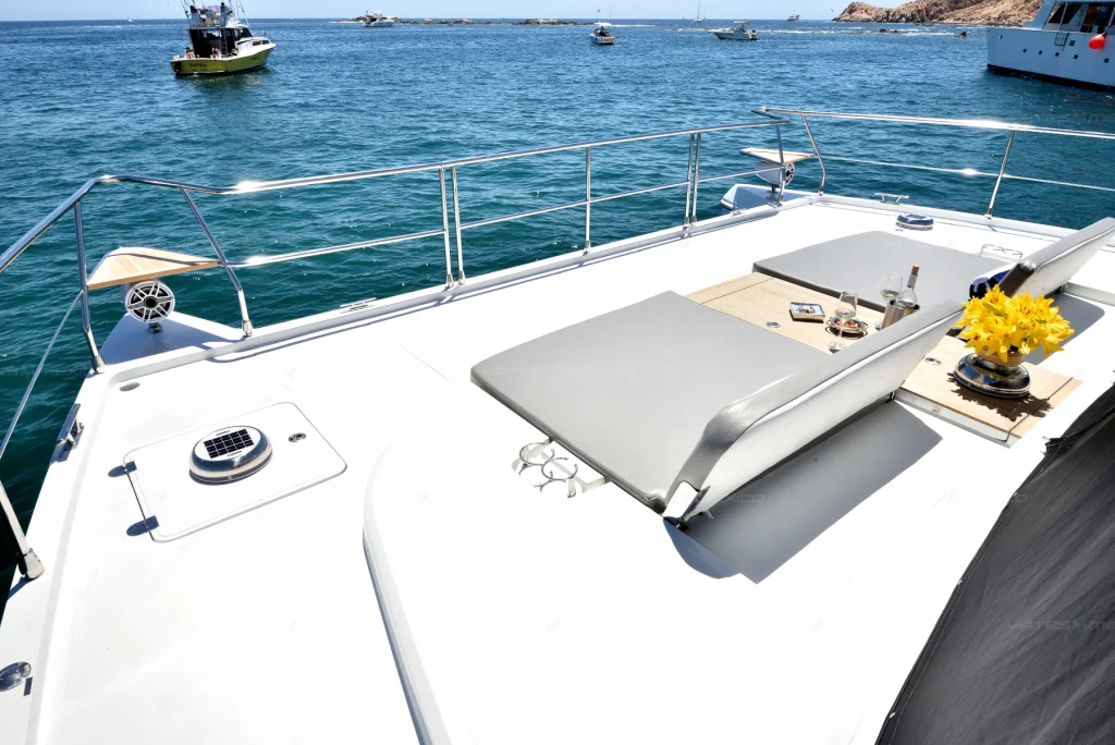 Iliad 60 yacht charter Cabo San Lucas - deck and flybridge photo 02