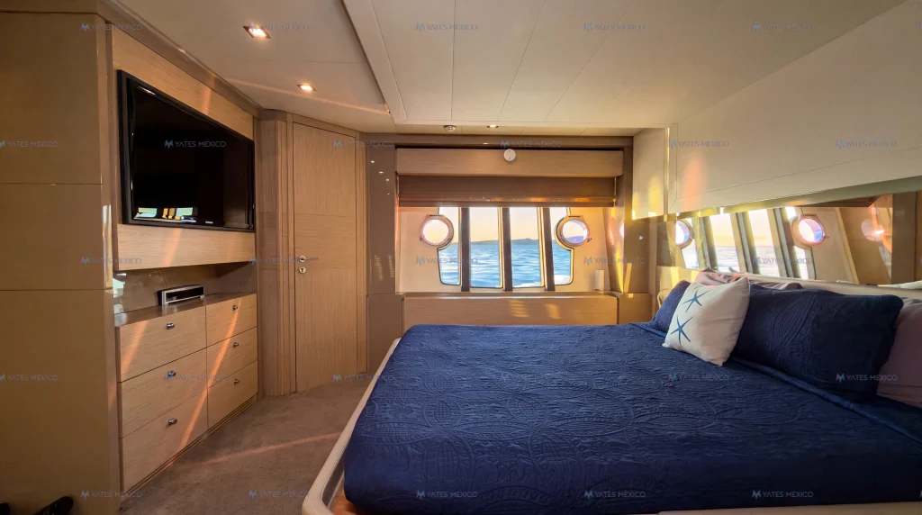 Ferretti 75 yacht charter La Paz - master cabin with king bed and flat screen TV