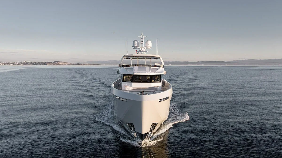Numarine 132 superyacht profile at sea