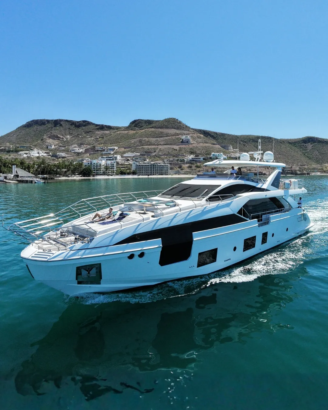 Azimut 90 superyacht charter in La Paz, Sea of Cortez