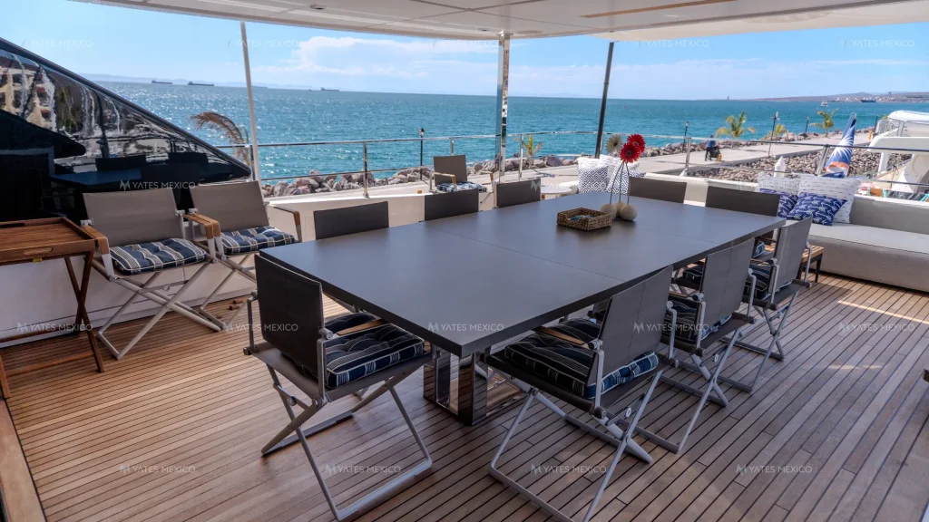 Custom Line 110 yacht charter La Paz - alfresco deck dining for ten guests