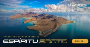 Aerial view of the beaches and turquoise water of Isla Espiritu Santo off La Paz