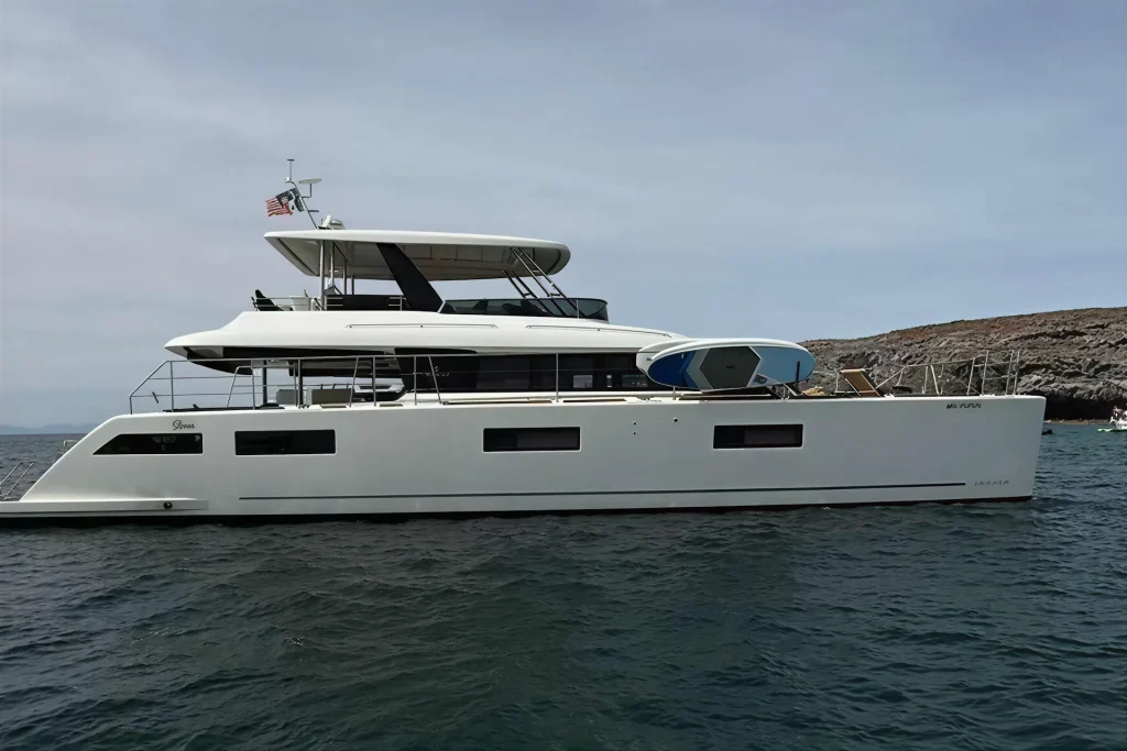 Starboard profile of the Lagoon 63 catamaran available for charter in La Paz