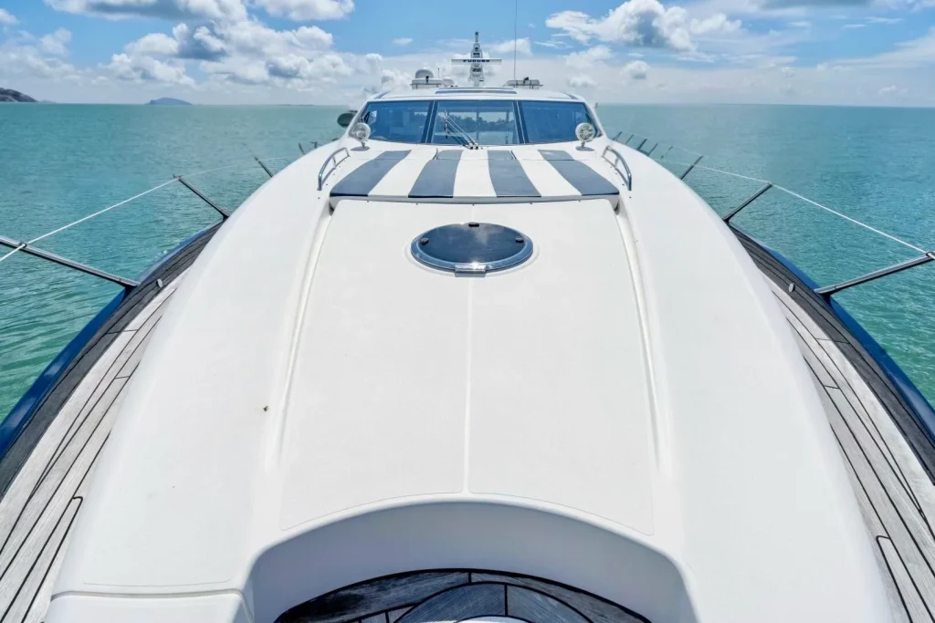 Sunseeker 64 yacht charter La Paz - foredeck sunpads facing the open sea