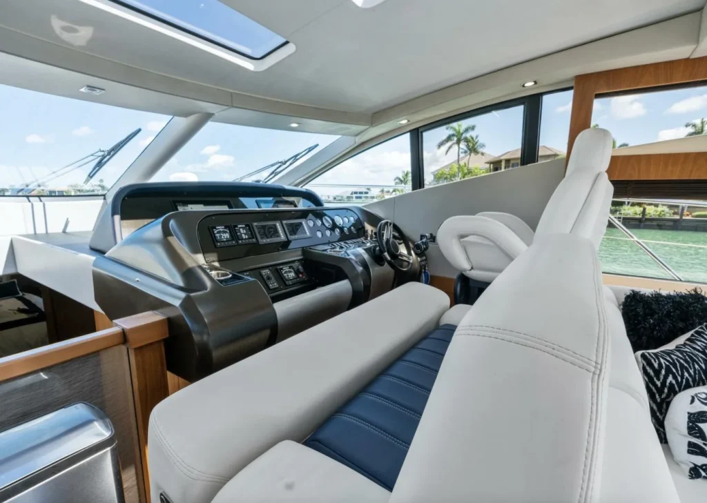 Sunseeker 64 yacht charter La Paz - helm station and companion seating