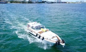 All Inclusive 46' + Jet Ski · Cancún · 1
