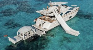 Azimut 80' · Water Slide · Cancún · 1