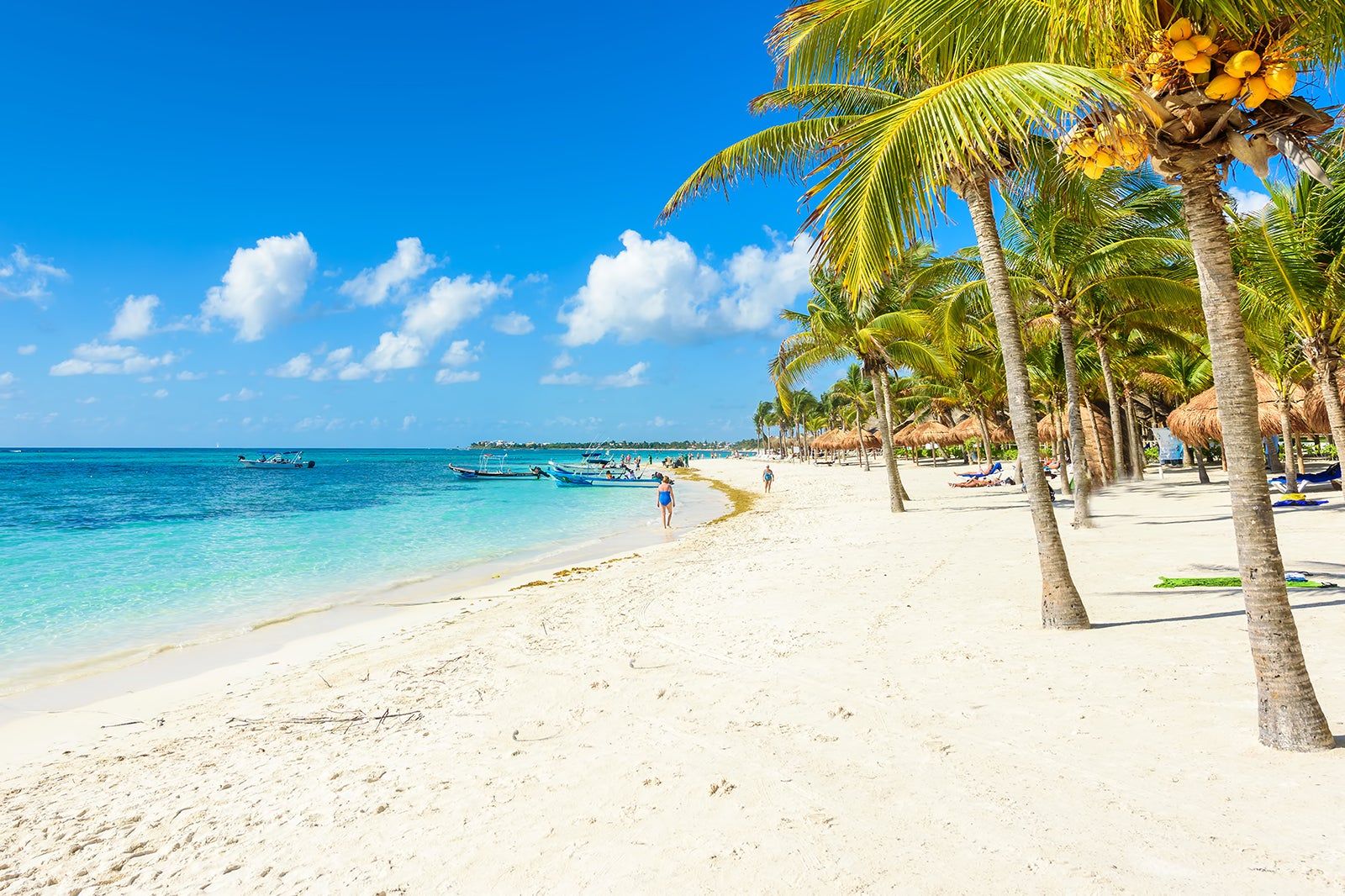 Private yacht charter in Cancun, Mexican Caribbean
