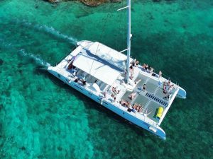 Catamarán 82' · Grupos · Cancún · 1