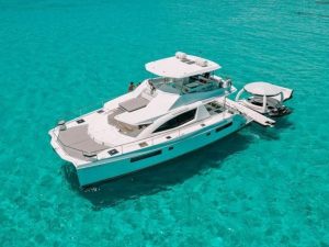 Leopard 51' Powercat · Superyacht Crew · Cancún · 1