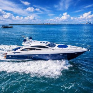 Mega Yacht 80' · Cancún · 1