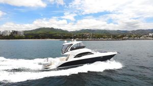 Sea Ray 52' Sundancer · Puerto Vallarta · 1