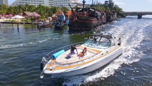Sea Ray Sundancer 42' · Cancún · 1
